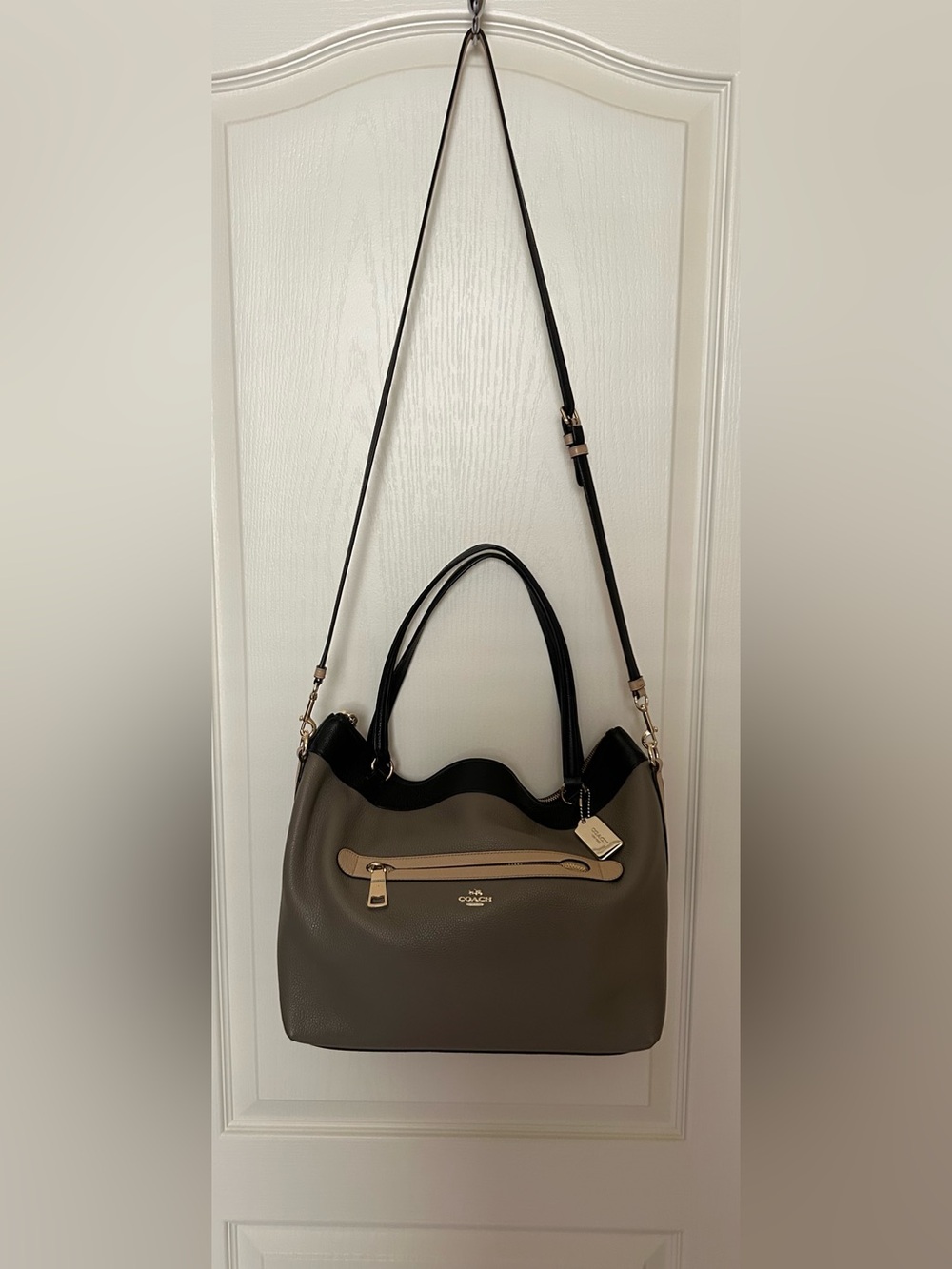 Coach Tyler Tote - Picture 8 of 9